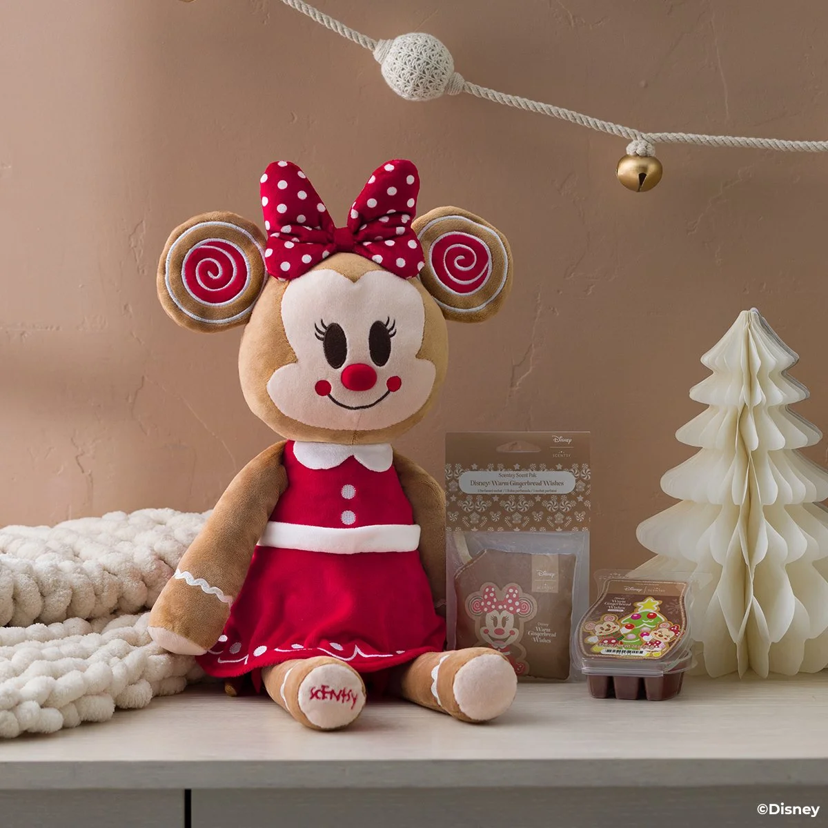 1200x1200-2025-Holiday-GingerbreadMinnie-Buddy-ScentPak-Bar-R13.jpg