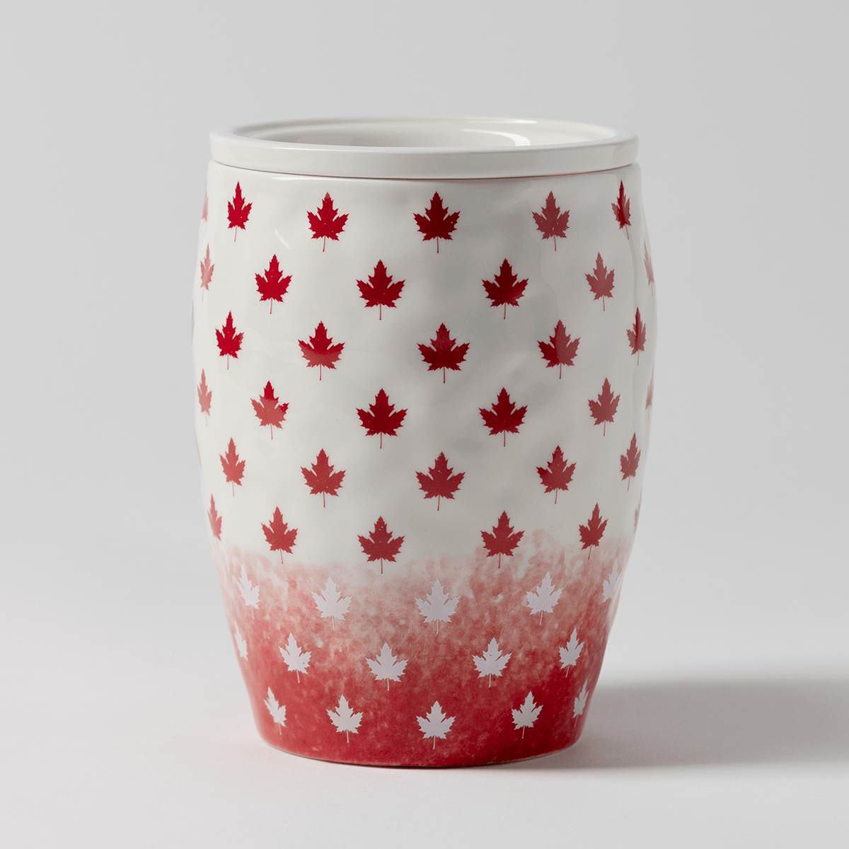 Simply Maple Scentsy Warmer featuring red maple leaf accents on a white ceramic warmer inspired by Canadian heritage and rustic home décor