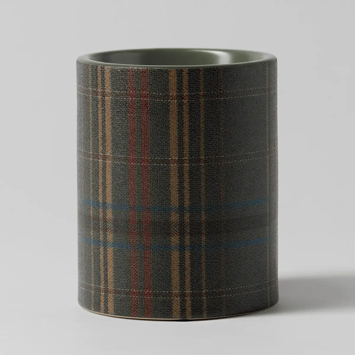 Scentsy Elmwood Warmer featuring a dark green plaid design from the August 2026 Cozy Cabin Collection