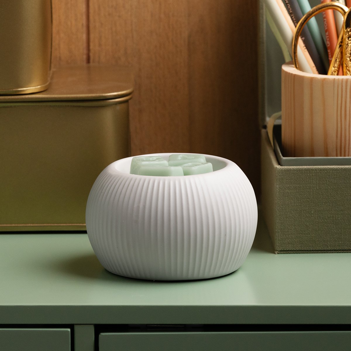 White Fluted Scentsy Warmer with minimalist ceramic design styled