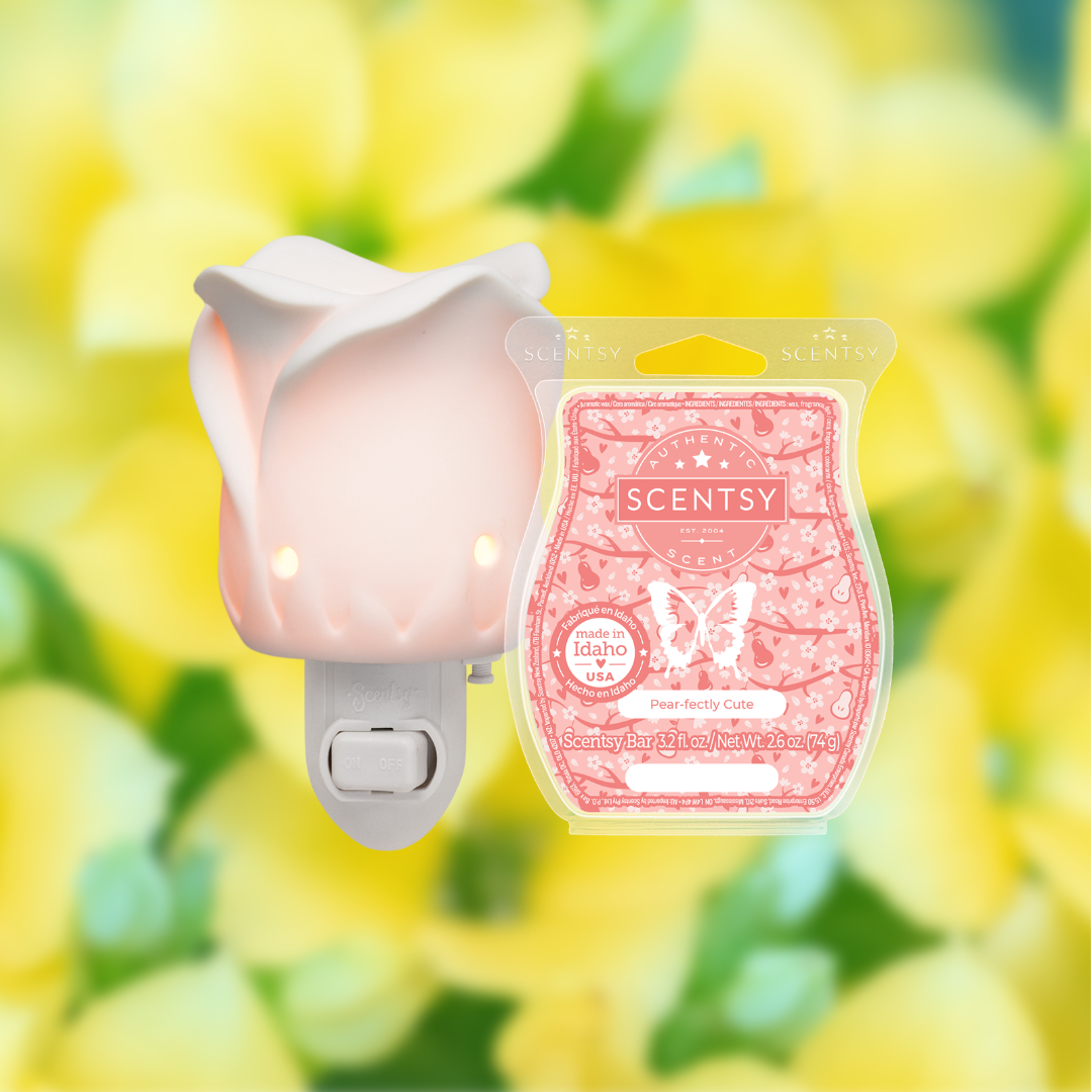 Tea Rose Scentsy Mother’s Day bundle featuring a blush-toned floral mini warmer paired with Pear-fectly Cute wax bar.