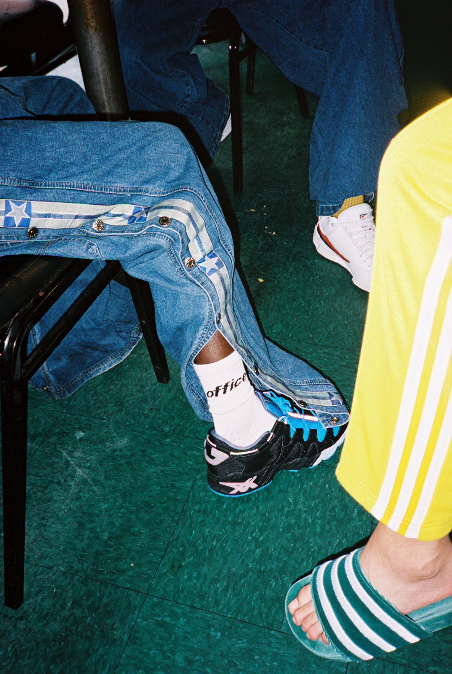 S298404-R1-025-11 copy copy.jpg