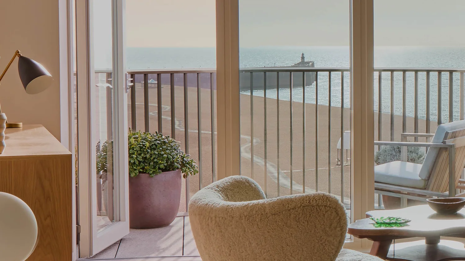 Photo inspiration: Gallery Detail: Shoreline Folkestone Ocean Living Apartments And Beach Homes