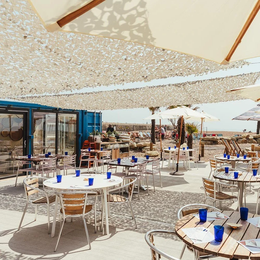 Shoreline Folkestone is just 800m walk to Folkestone Harbour Arm where you will find fantastic eateries, social gaming venues and events happening throughout the year.  There's live music on every weekend, family films and sport playing at the Big Sc