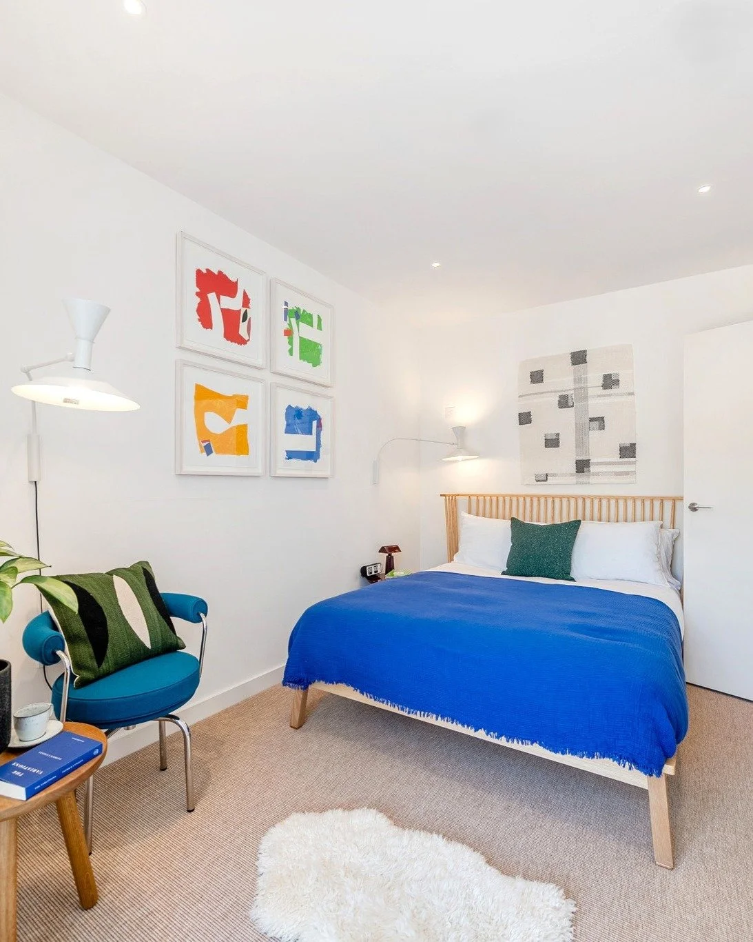 Take a quick tour of our one bedroom apartments, and then come and see for yourselves with our sales team, open 7 days a week at Shoreline Folkestone.