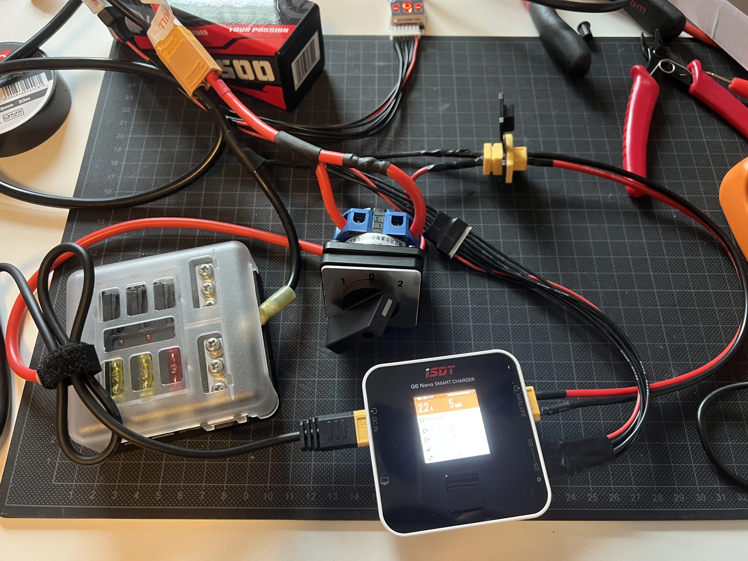 The new custom electrical circuit allows for an integrated charging solution and safety switch for the robot.
