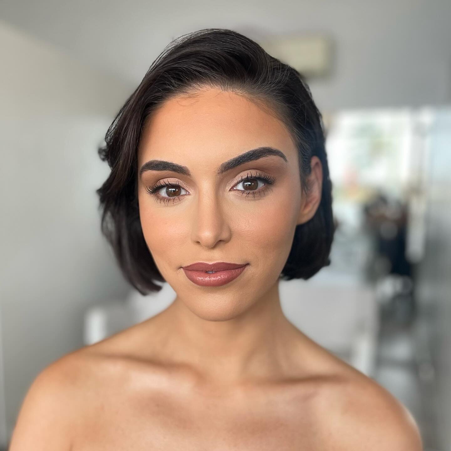 Obsessed with this Makeup look! 🔥🔥

#makeupmelbourne #melbourneweddings #melbourneweddingstylist  #melbournemakeupartist #melbournehairdresser #melbournemau #melbournehairstylist #melbournehair #formalglam #formalmakeup #melbournesalon #melbournewe