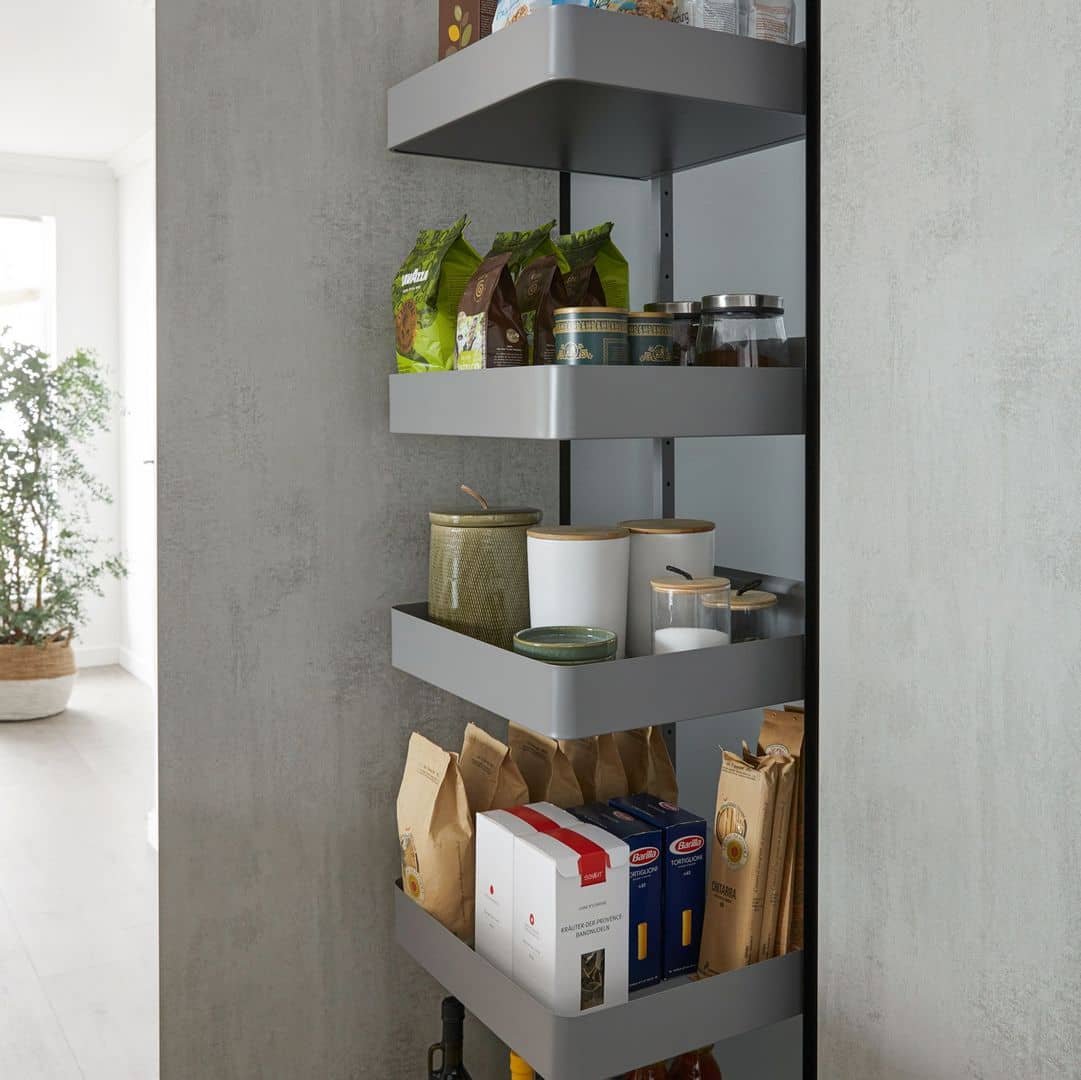 csm_Schueller_ELB_K023_Vorratsauszug_Hochschrank_4c084dce60.jpeg