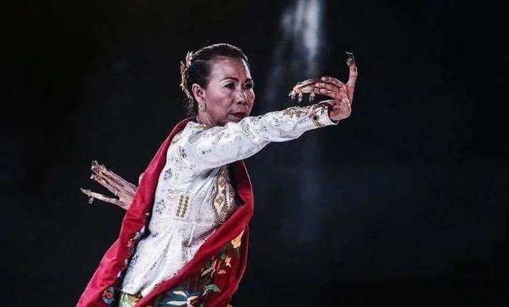 Sitti Obeso, Tausug artist and Cultural Bearer of Pangalay.