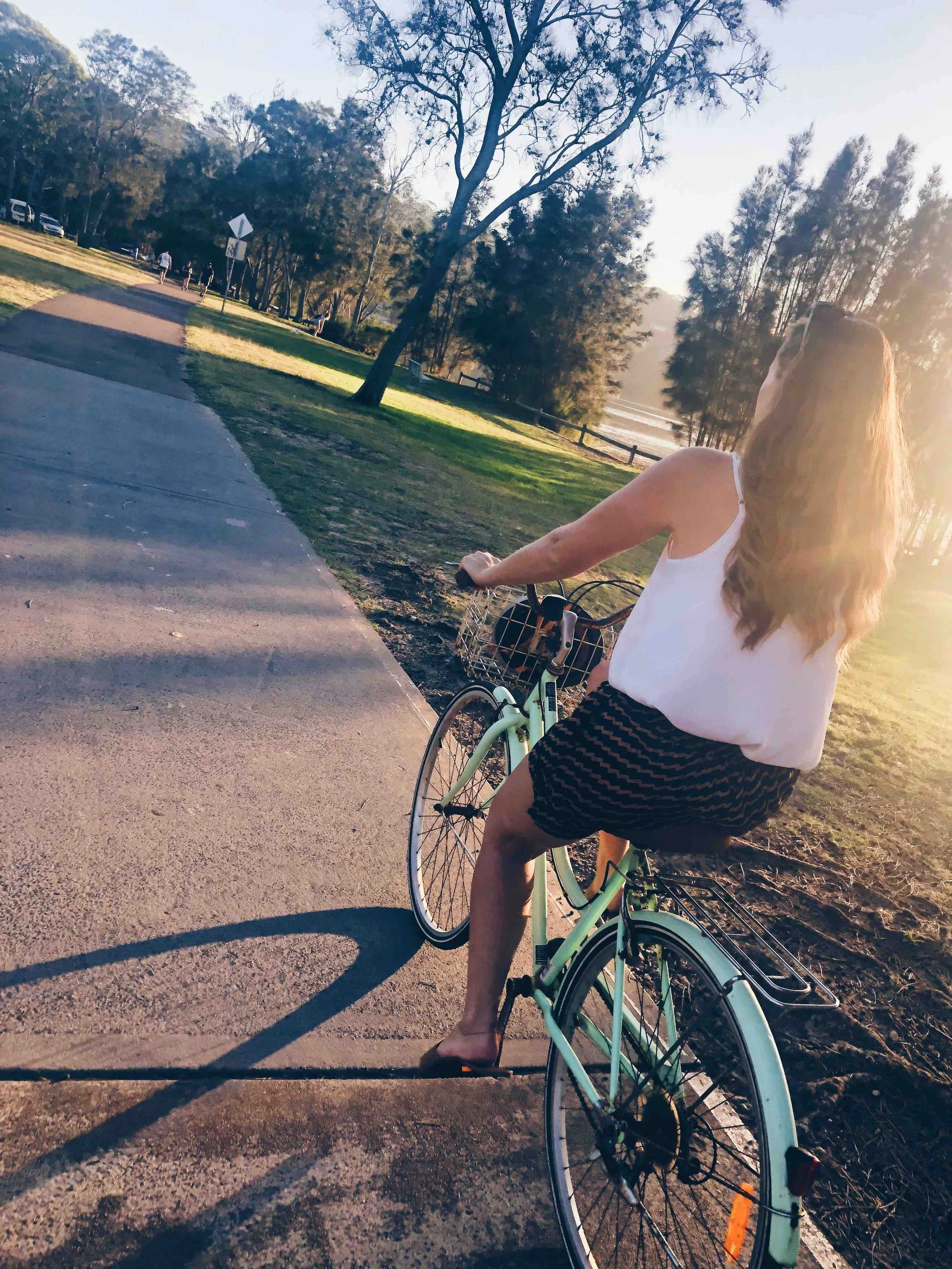 Narrabeen Lake Bike.jpeg