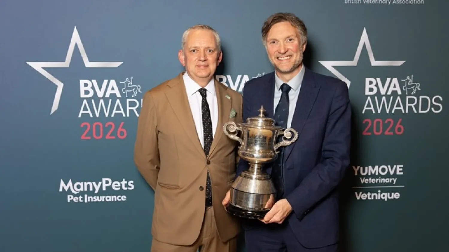 Moredun Director receives Advancement of Veterinary Science Award