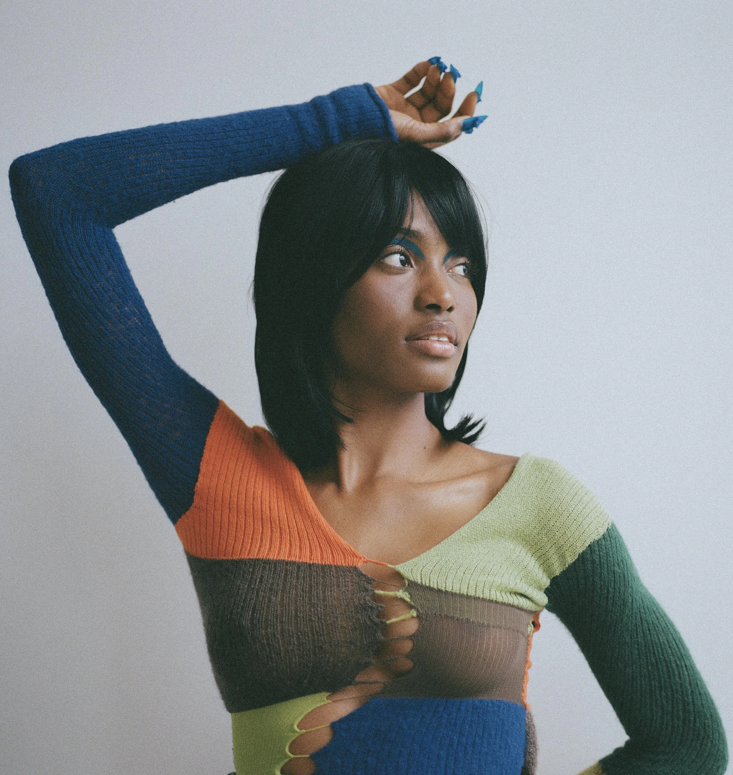 000273270014 small.jpg