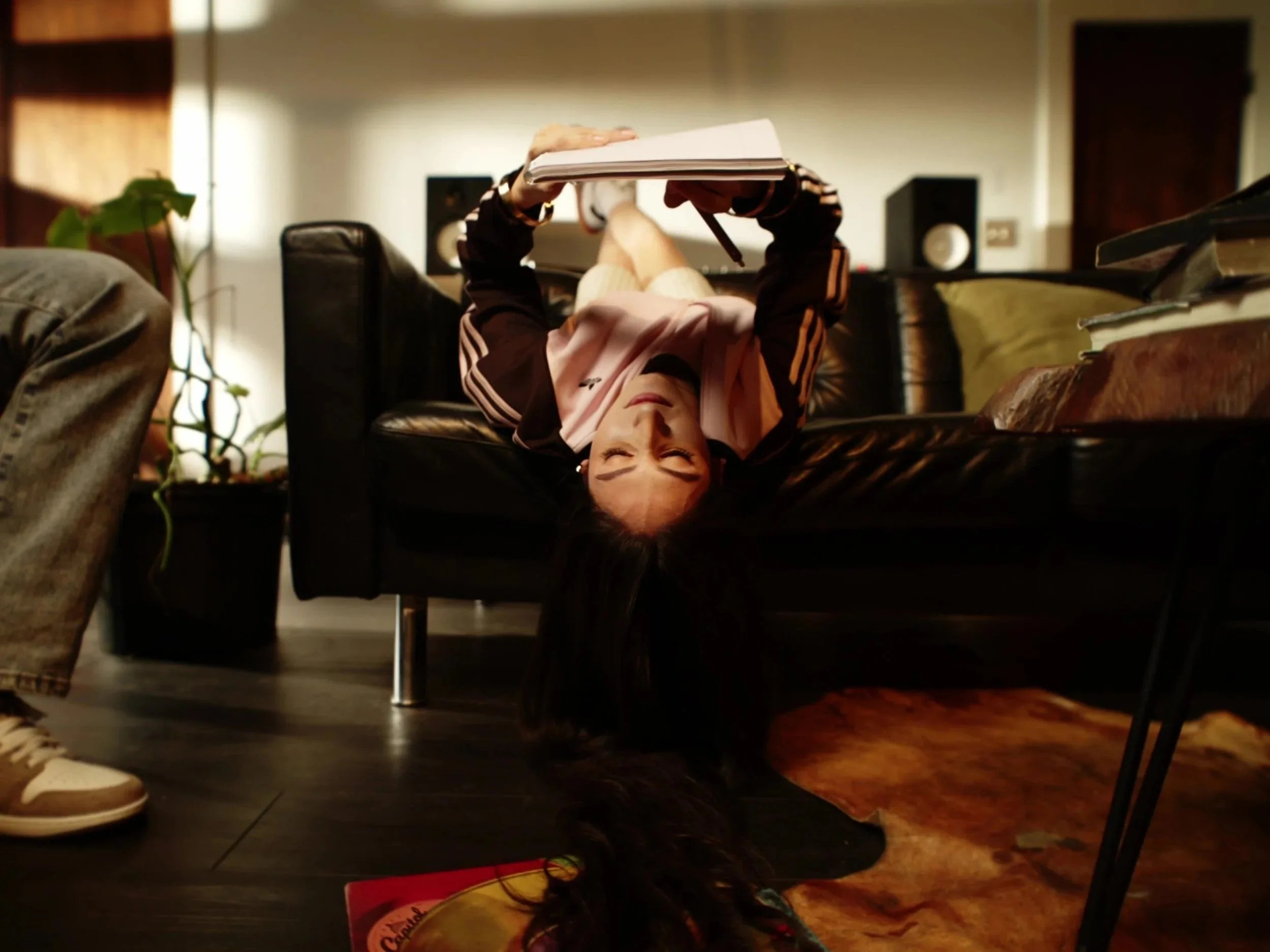 frame_875.jpg