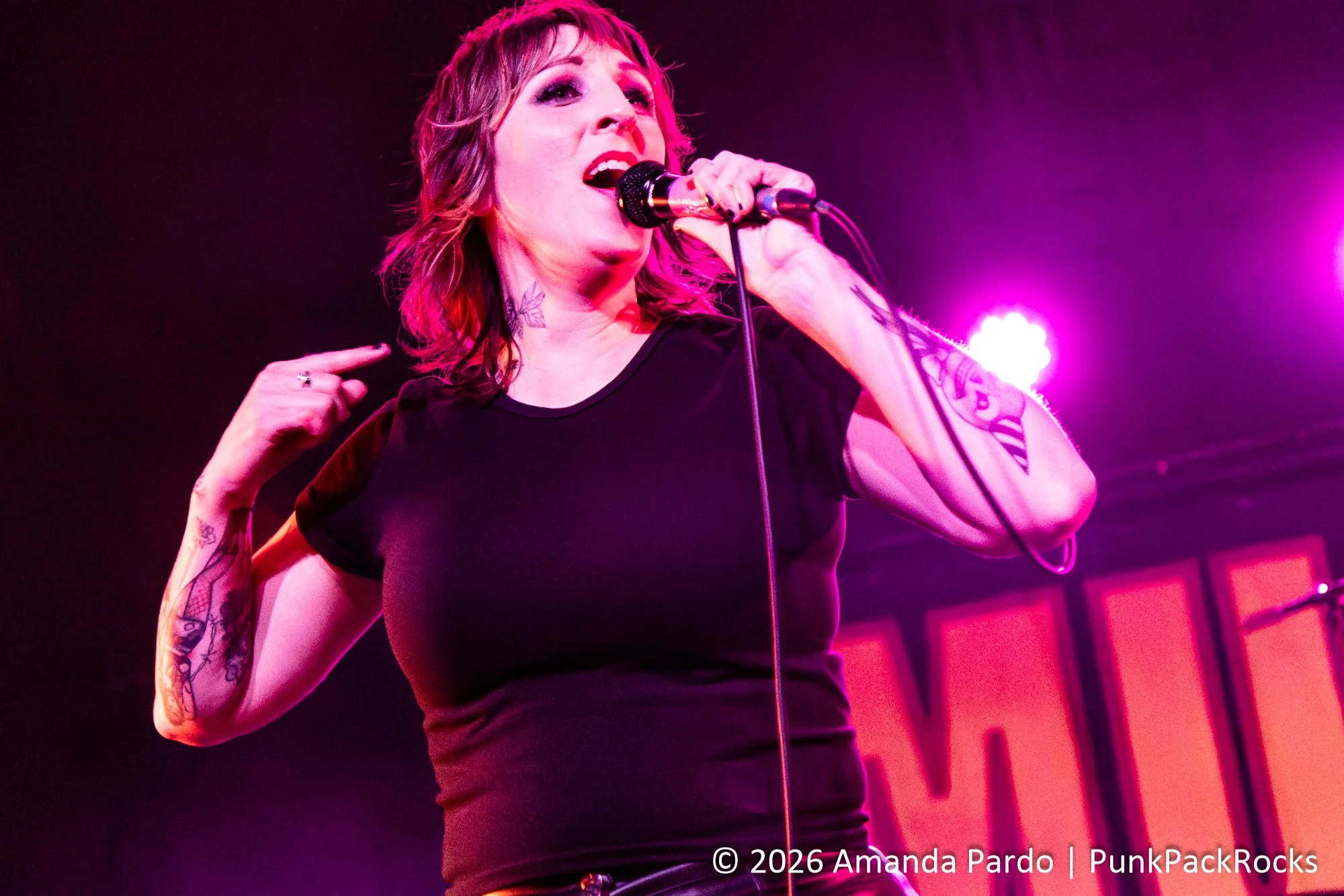 1C9A5612-Enhanced-NR.jpg