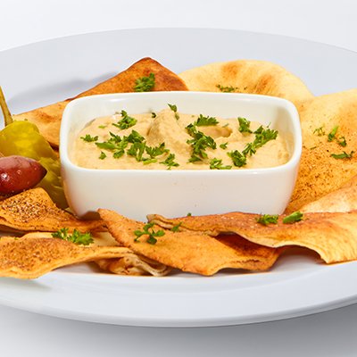 hummus appetizer with baked pita