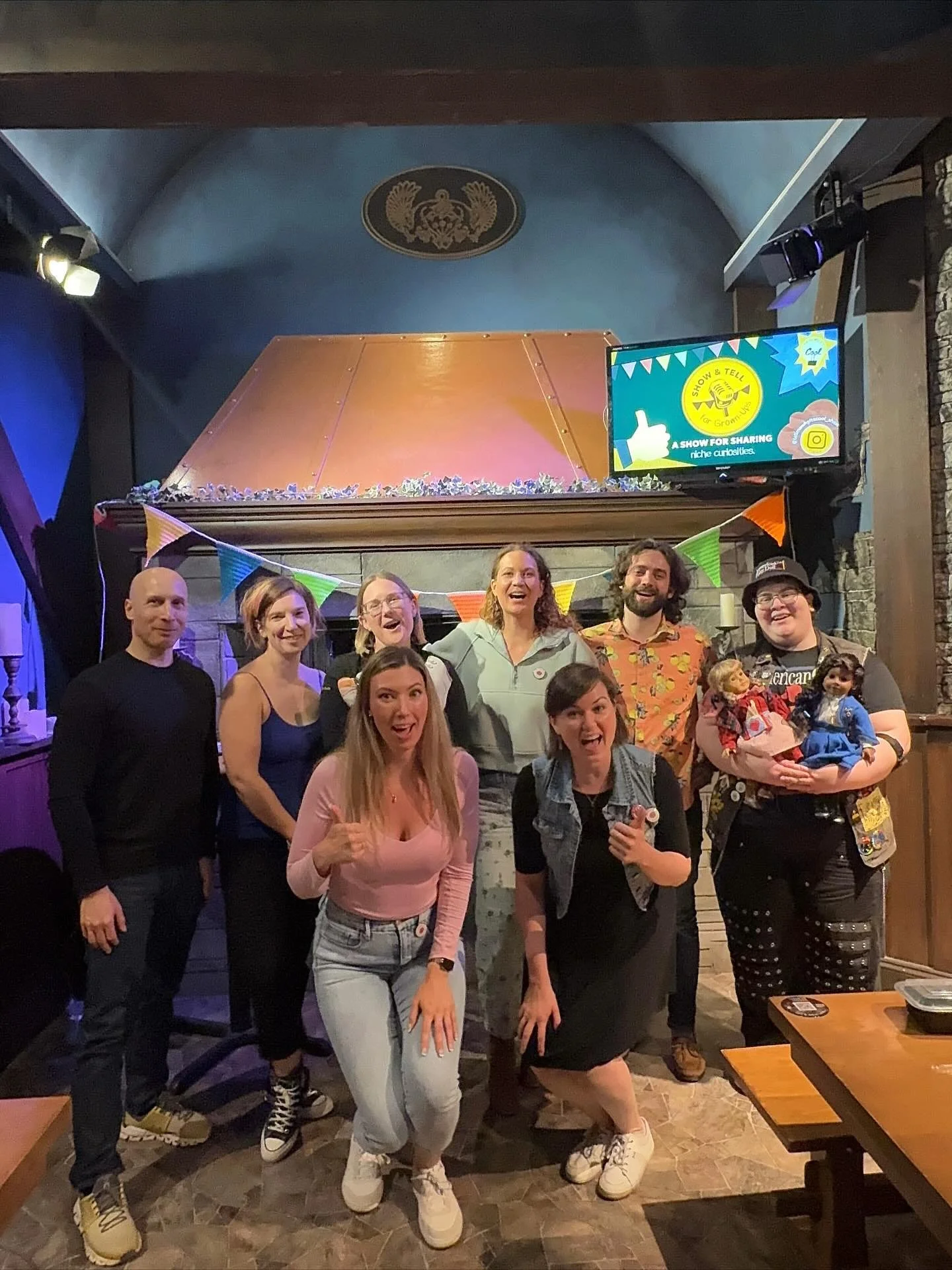 We 🫶 our group pictures at the end of the show!

So many nerds. Such a good time. ☺️

#chicago #liveshow #nerds #showandtellforgrownups #grabyourtickets #seeyousoon #chicagoevents