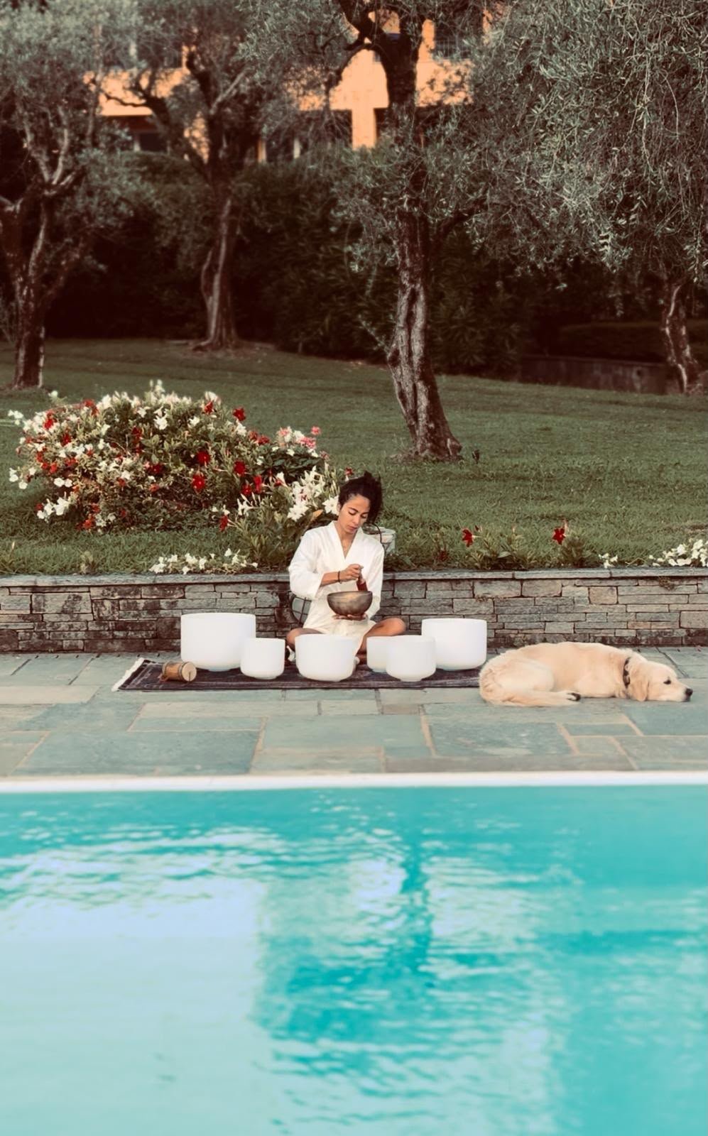 Yin Yoga e Crystal Sound con Atena Farahani