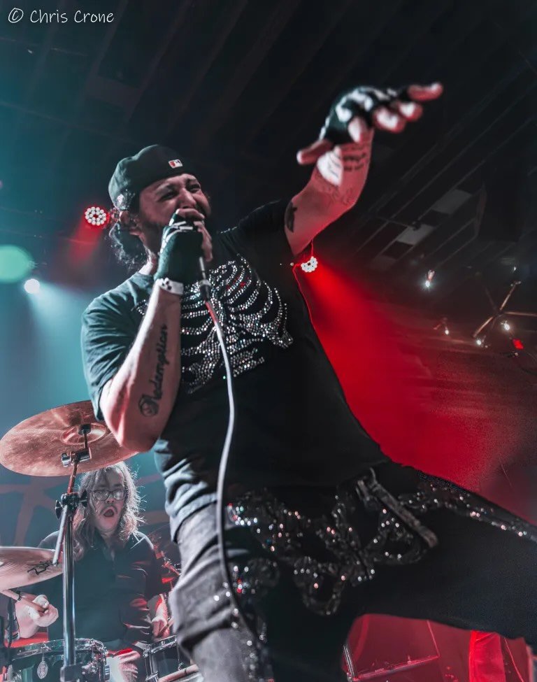 Were at our show on February 7th? If not, you totally missed out🔥😎

📸Check out the amazing photos and article by Christopher Crone ( @capitalchaostv ) about our set at the Goldfield

#livemusic #hardrock #alternative #goldfieldtradingpost #theband