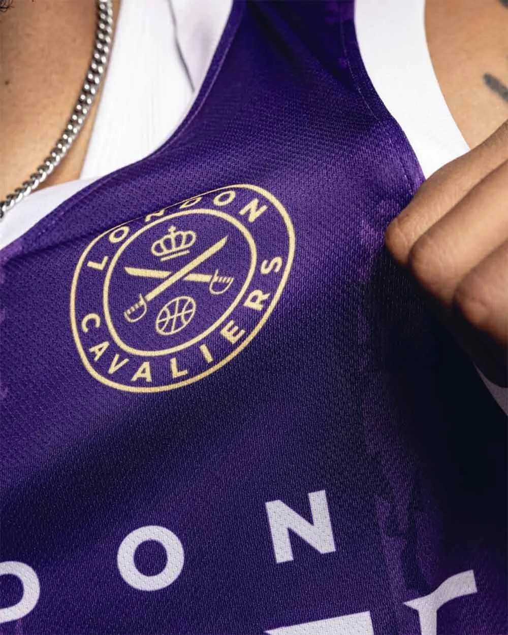 london-cavaliers-basketball-jersey-crest.jpg