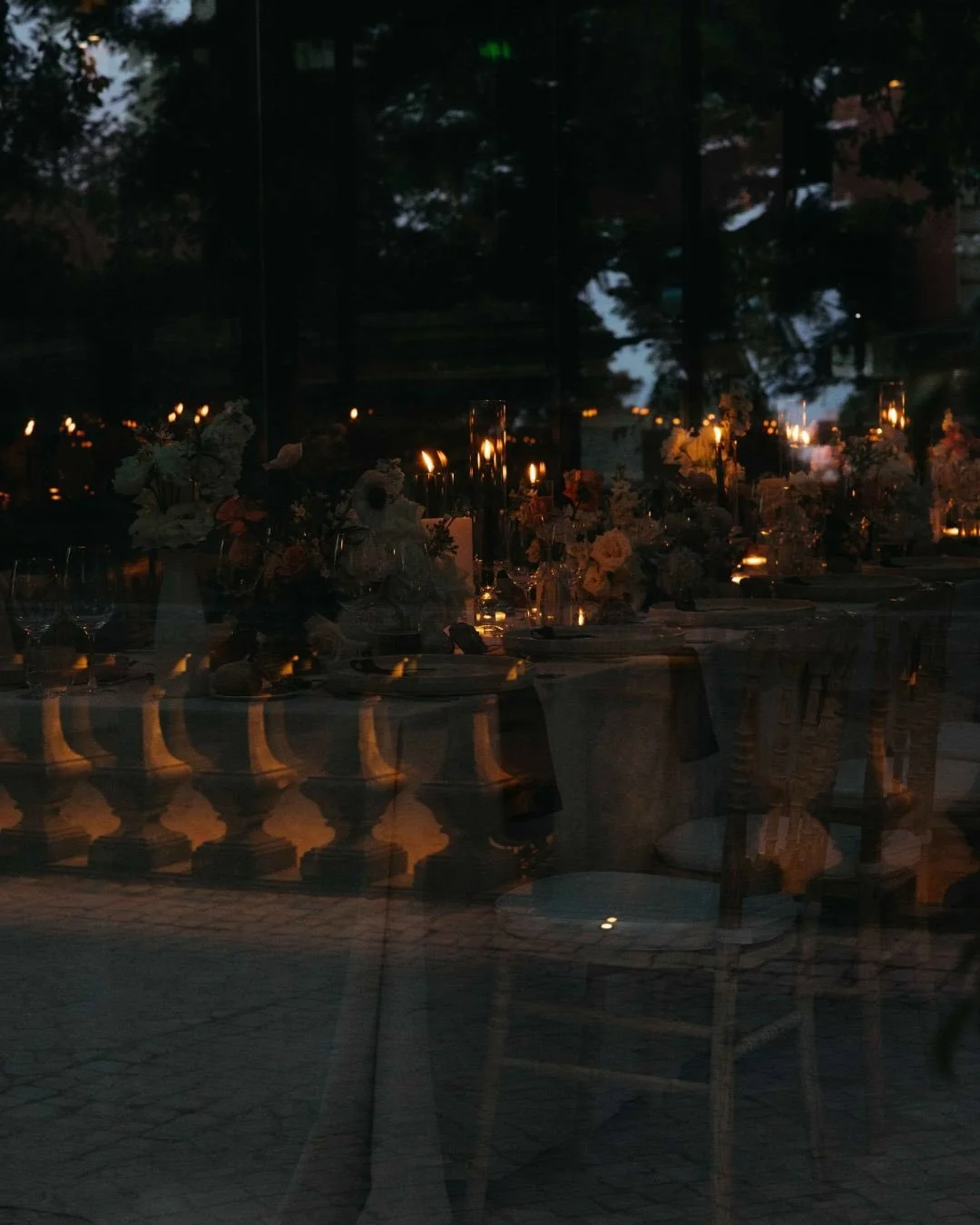 How beautiful it is to have all of your favorite people in one place to celebrate your love.

And I&rsquo;ll be there to get a little snapshot of it for you so you can look back on it for a lifetime.

Wedding with: @joyzamoraphoto