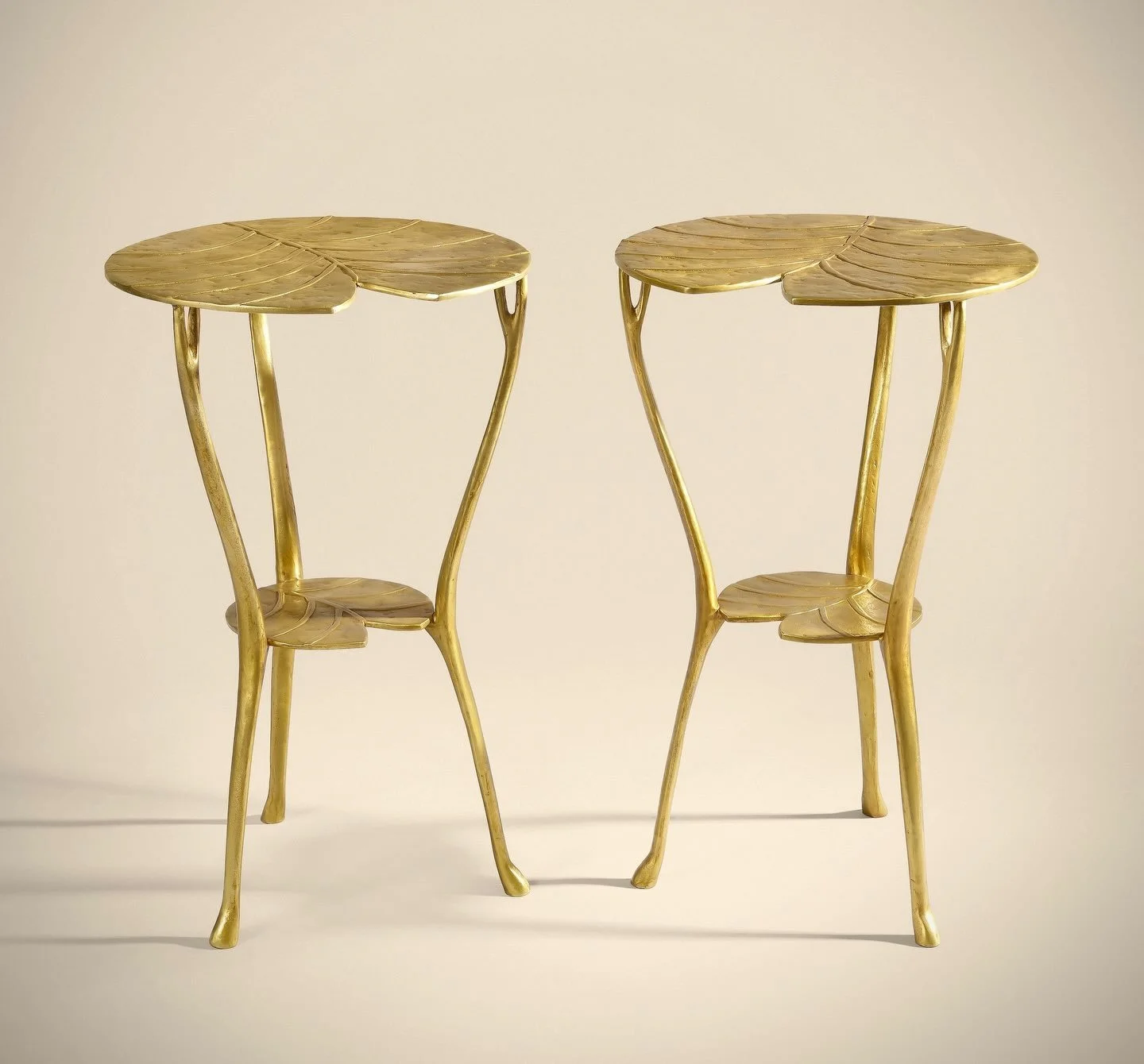 &Agrave; l&rsquo;occasion du salon CONFIDENTIEL, la galerie Mathivet aura le plaisir de vous faire d&eacute;couvrir les magnifiques tables WALLY de Franck EVENNOU mises en sc&egrave;ne avec du mobilier de Ruhlmann, Arbus, Leleu&hellip;

Confidentiel 