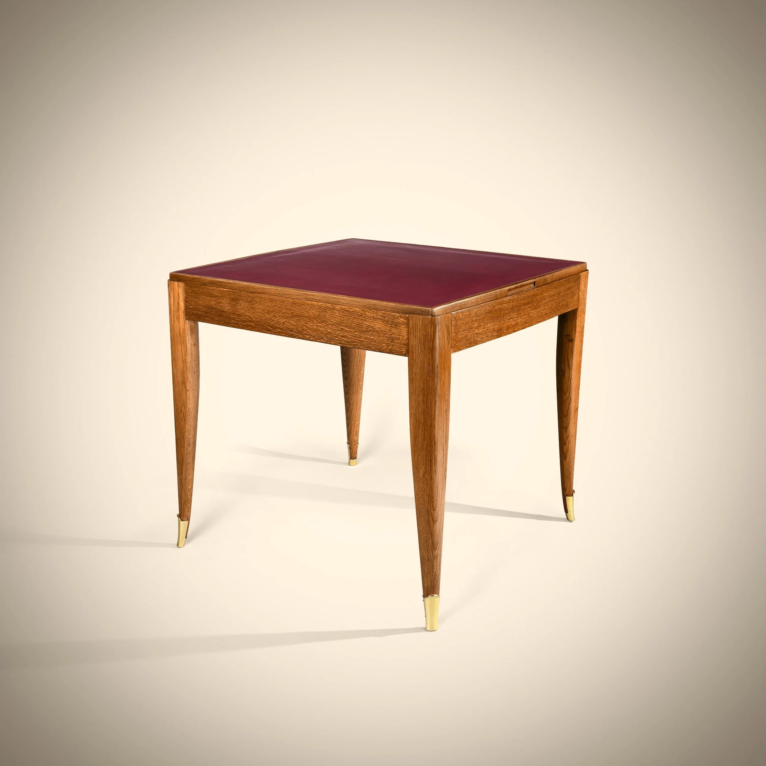 Ruhlmann table à jeux cuir.jpg