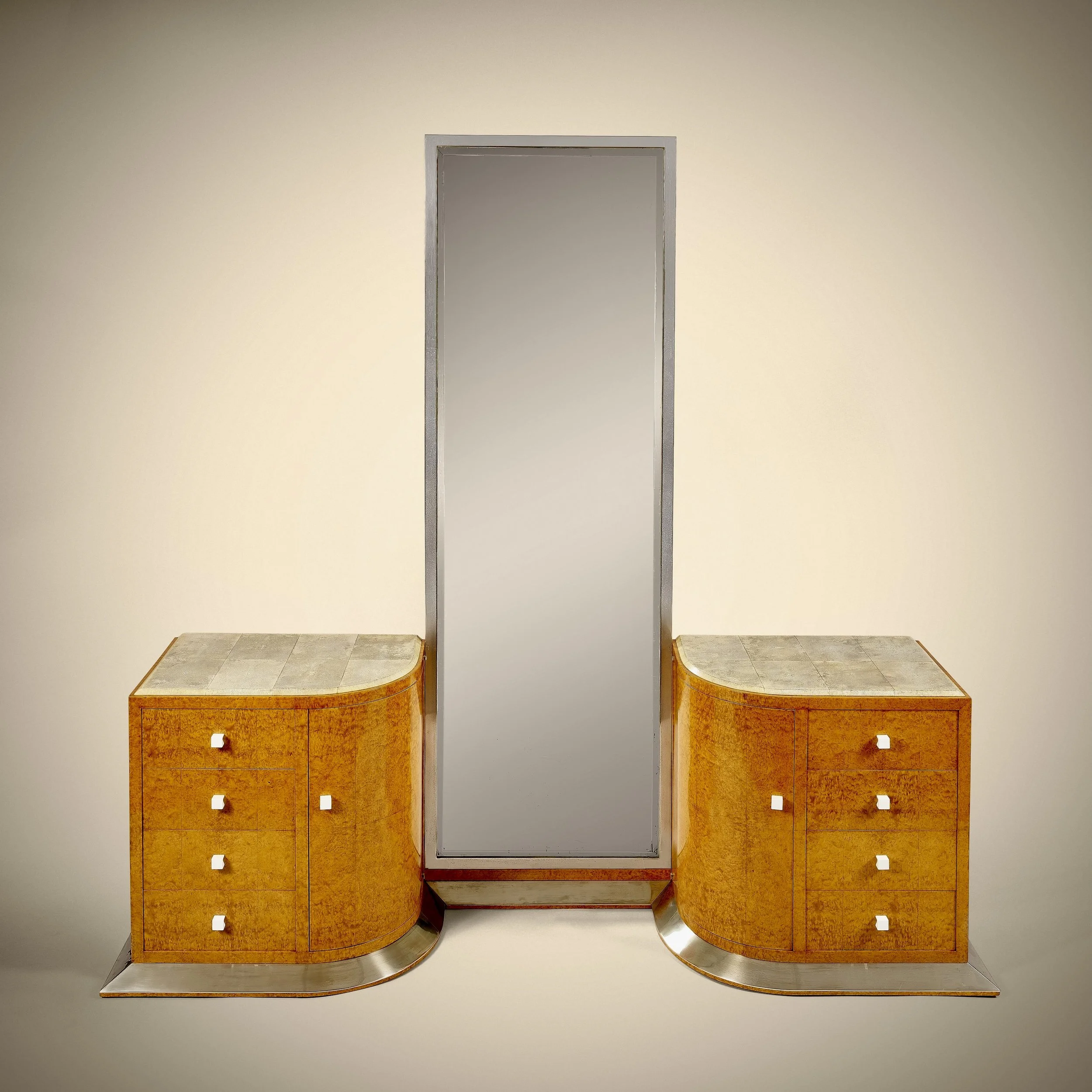 MAISON DIM - Coiffeuse Galuchat, circa 1928