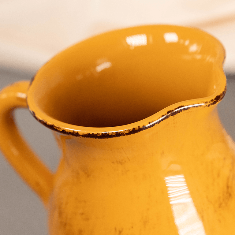 YellowPitcher_Italy_D.png