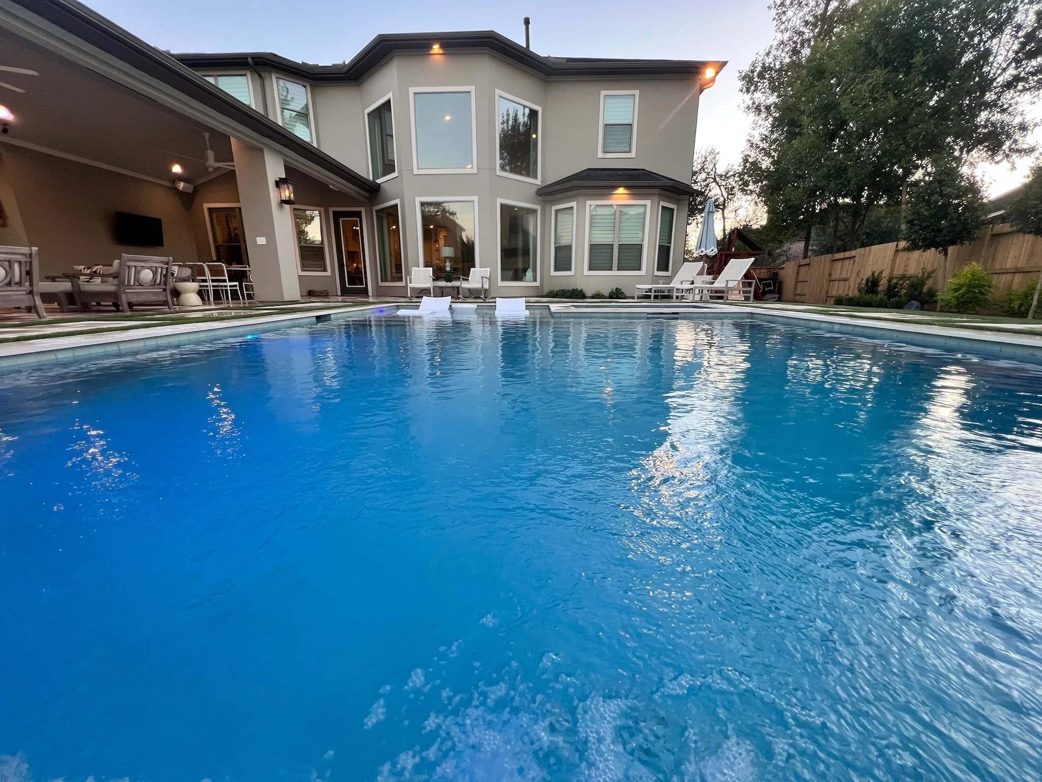 Aqua Blue pebble sheen