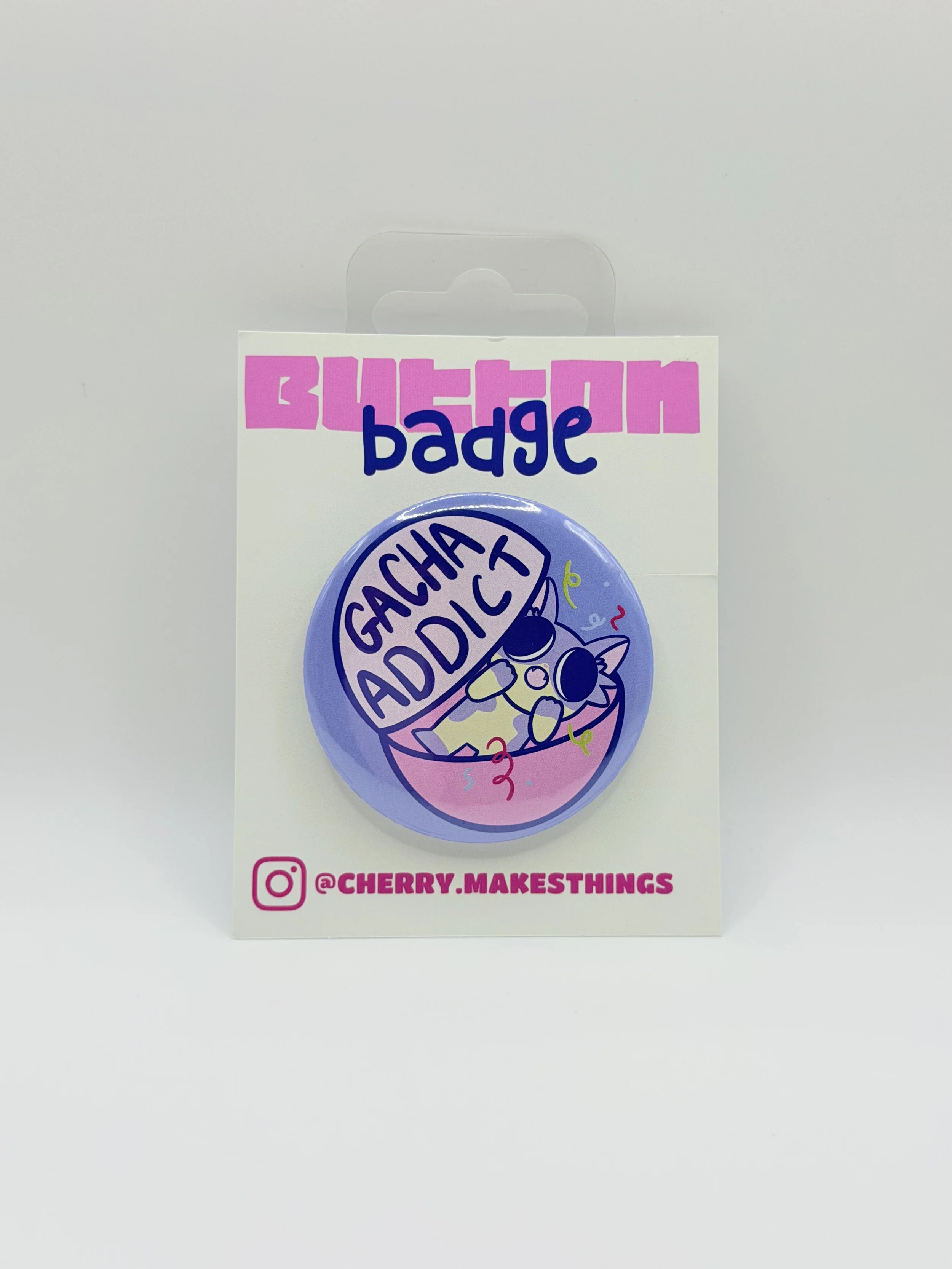 GACHA ADDICT button badge