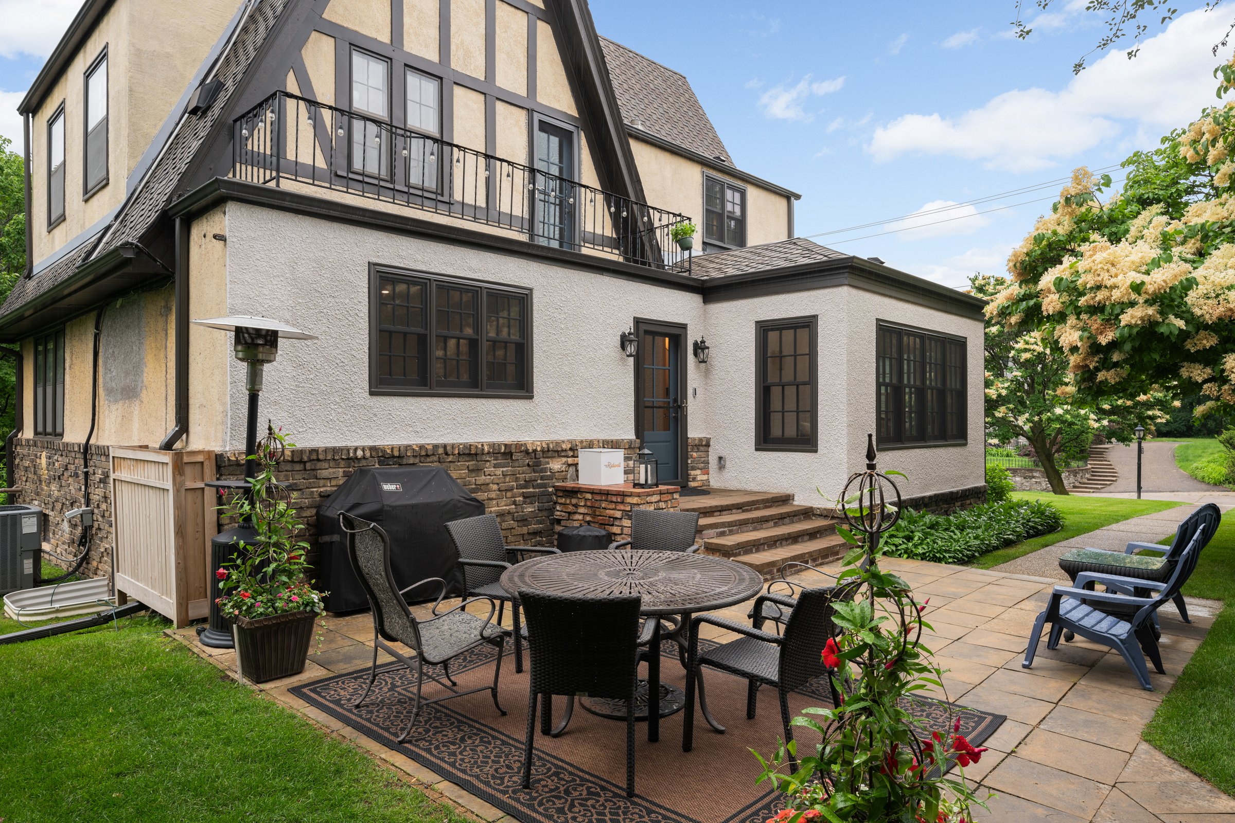 717_Montcalm_Pl_WISE_DESIGN_06152026_HCP_005.jpg