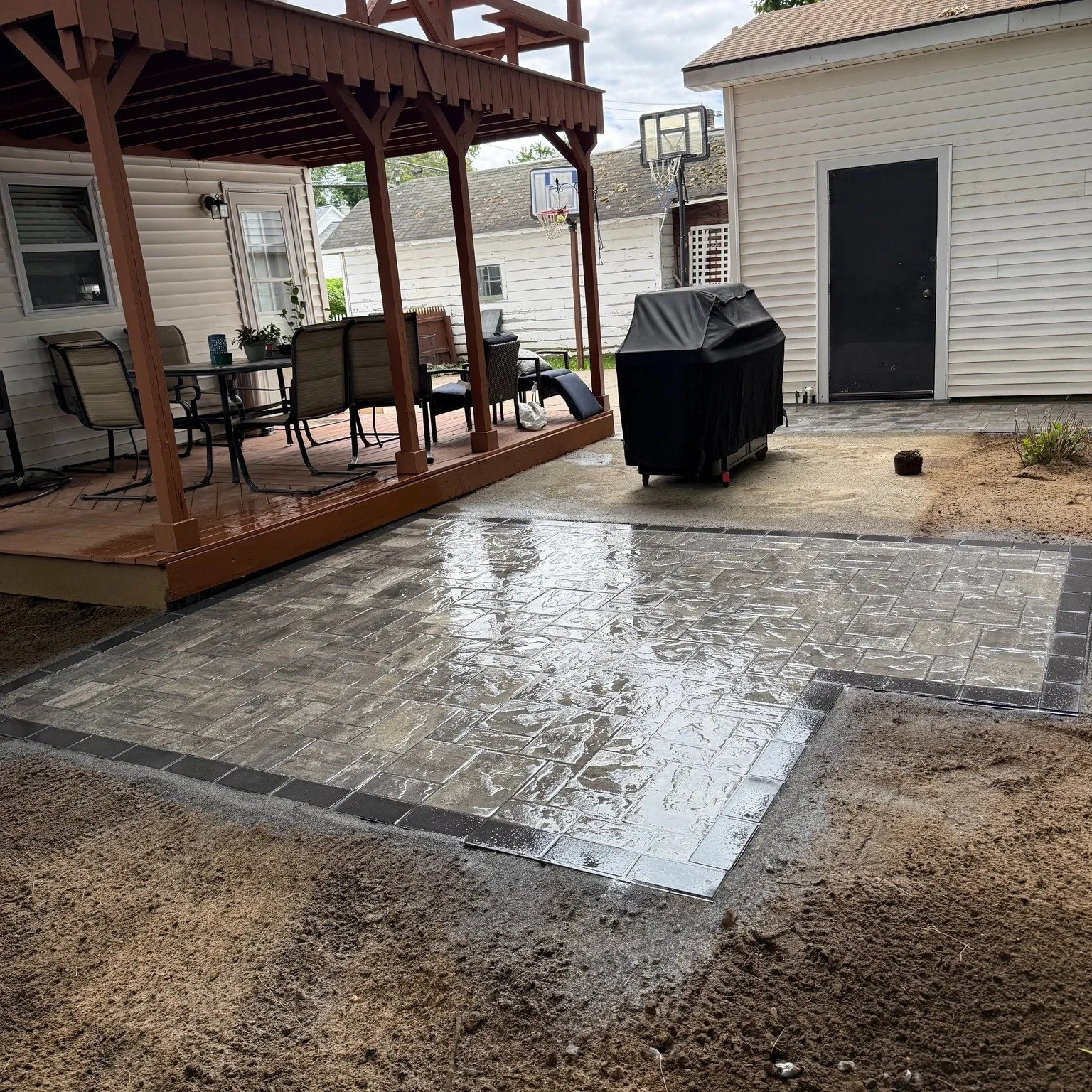 ✨ New Patio &amp; Walkway Installation Complete! ✨

This new patio and walkway add both beauty and function, creating the perfect space for relaxing, entertaining, and enjoying the outdoors.

Ready to upgrade your outdoor space? Contact us for a free