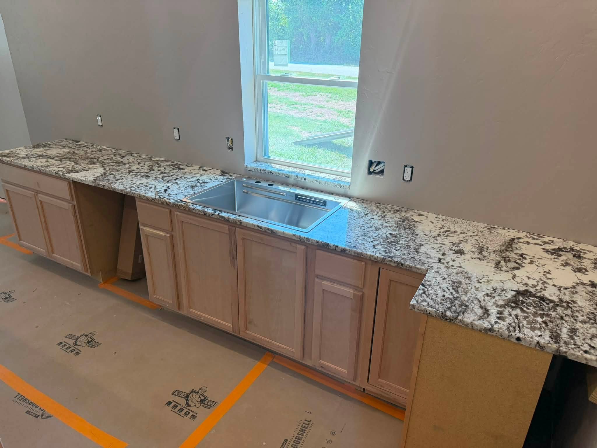 Avery Gold granite (4).jpg