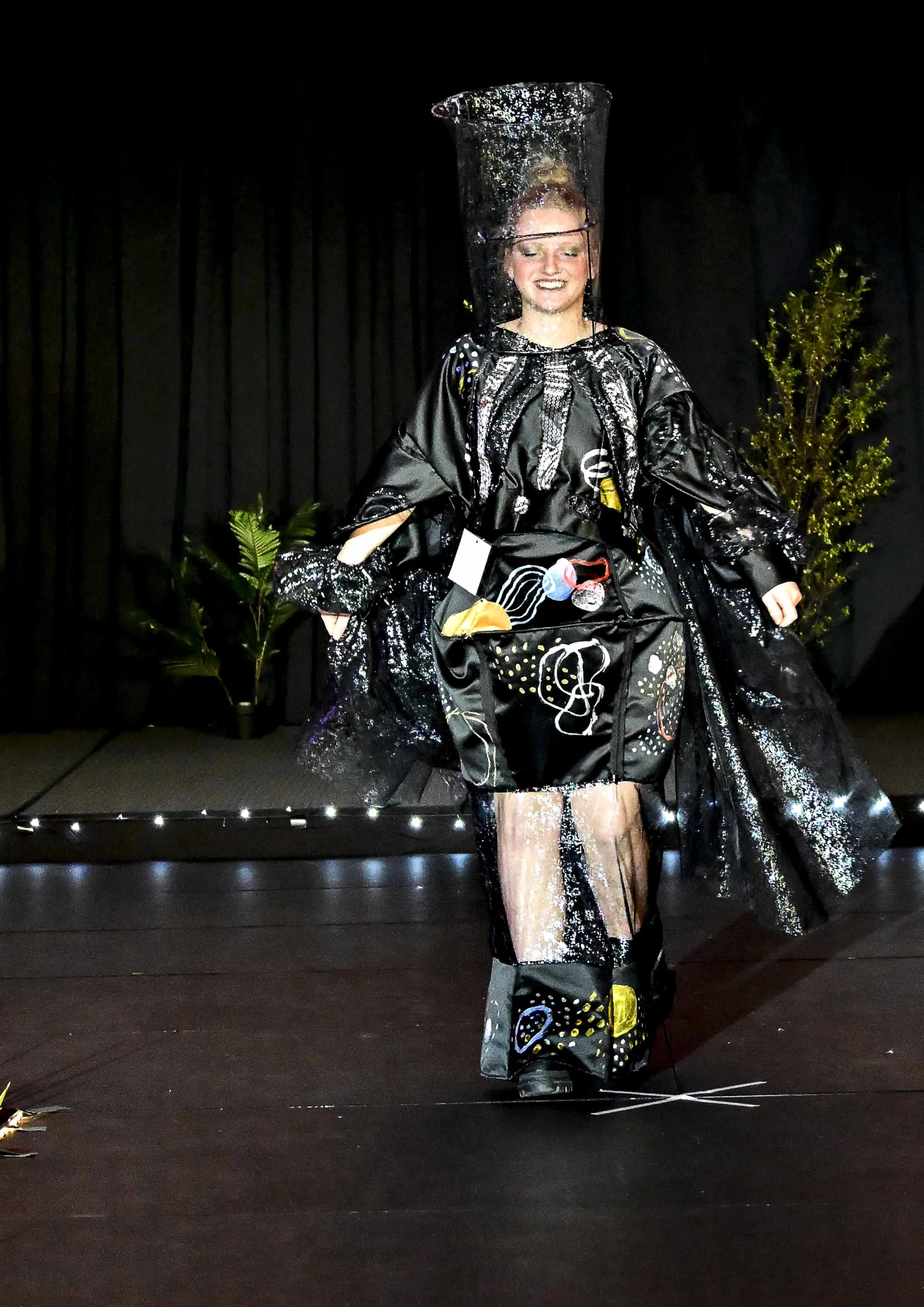Venus Noir.jpg