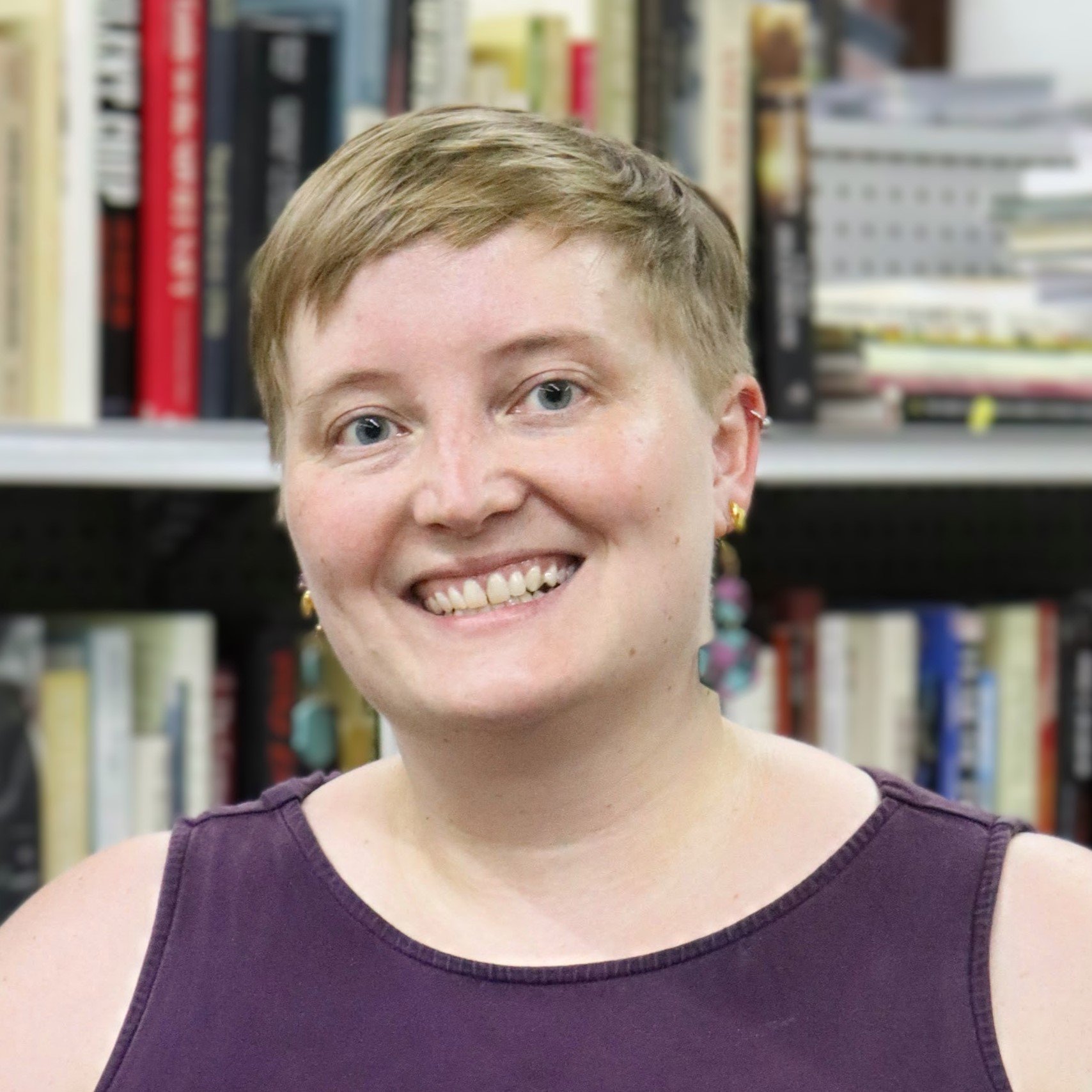 Headshot of Ruthi Hortsch.
