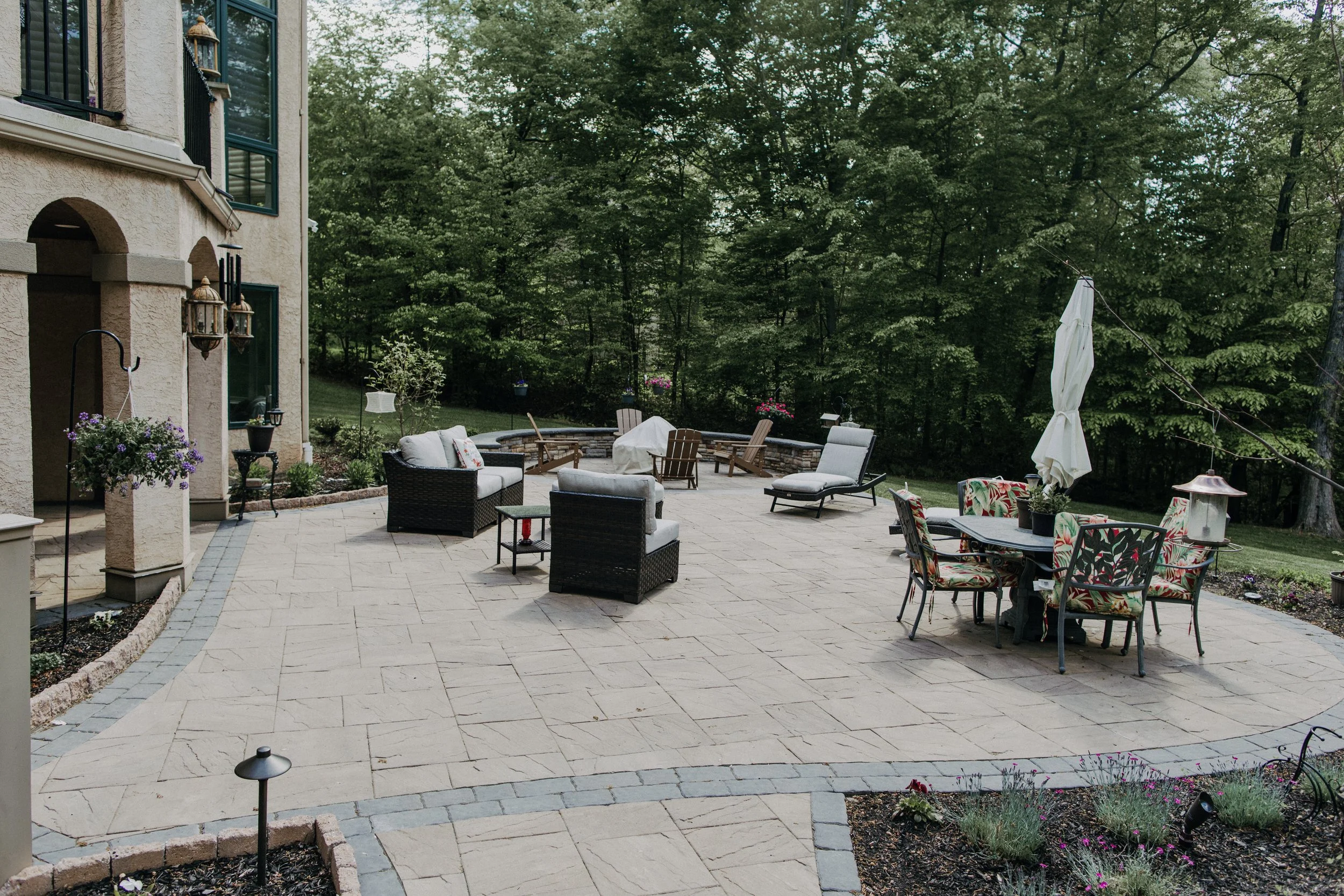 Landscape Design Trends in Spring House &amp; Blue Bell, PA, for 2026: What’s In, What’s Out