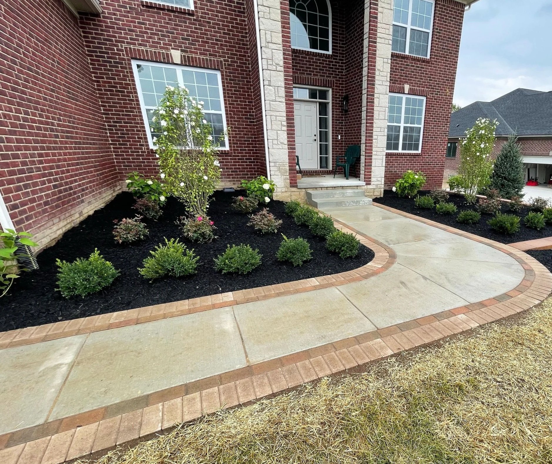 Teddy's Lawn & Landscape-PadPS1.jpg