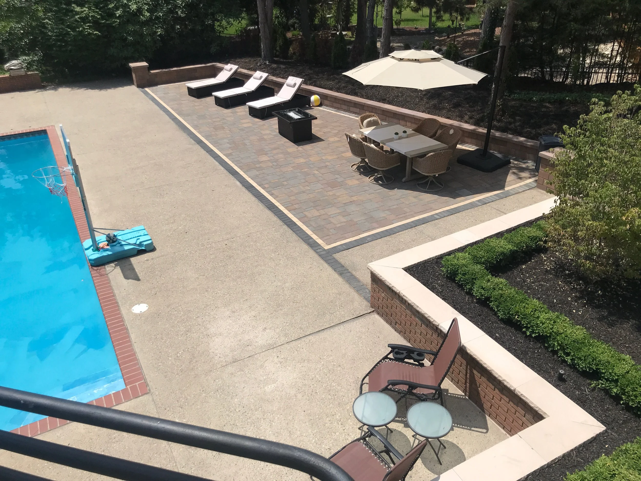 Concrete walkway with sleek style Ann Arbor, MI, Brighton, MI