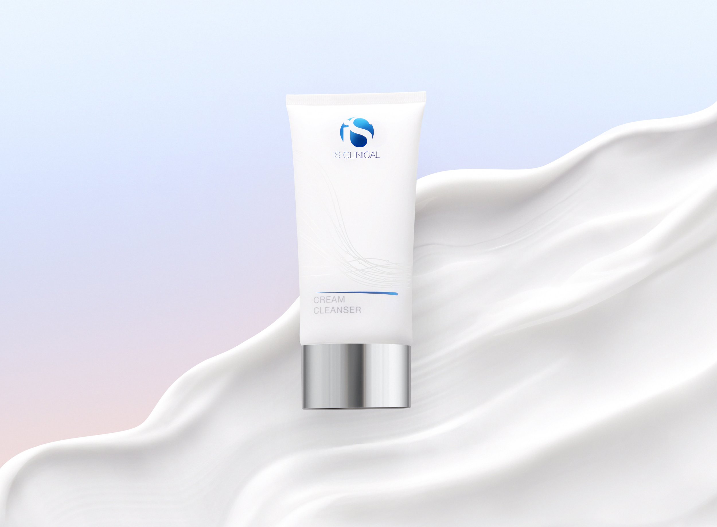 iS Clinical Cream Cleanser 120ml, gentle cream cleanser beauty shot