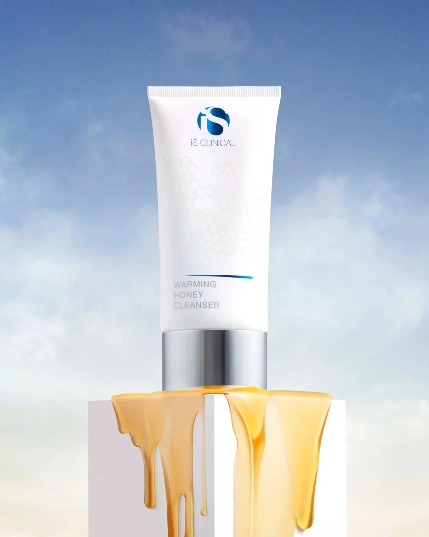 isclinical-warming-honey-cleanser.jpg