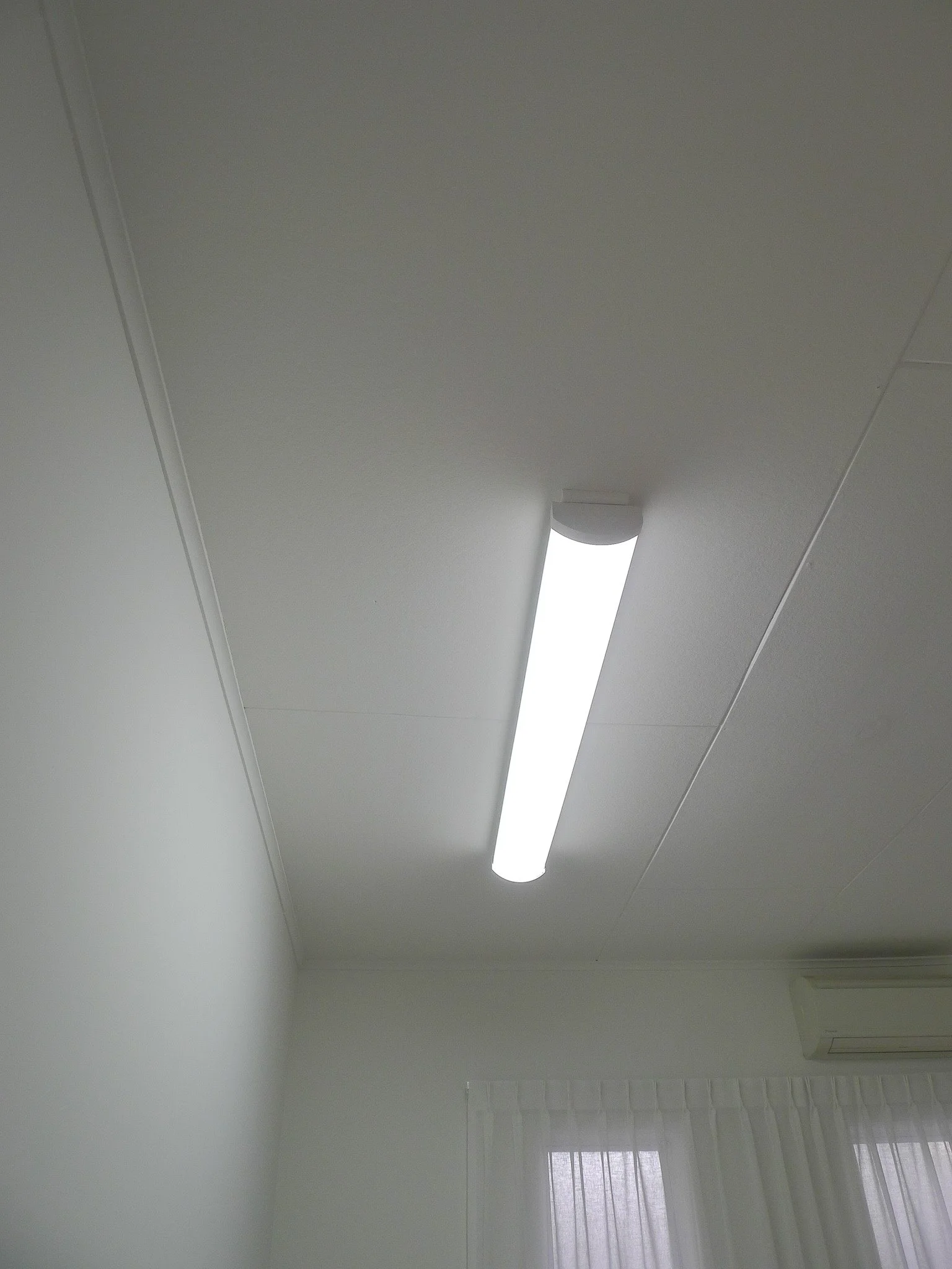 L1060870-2.jpg