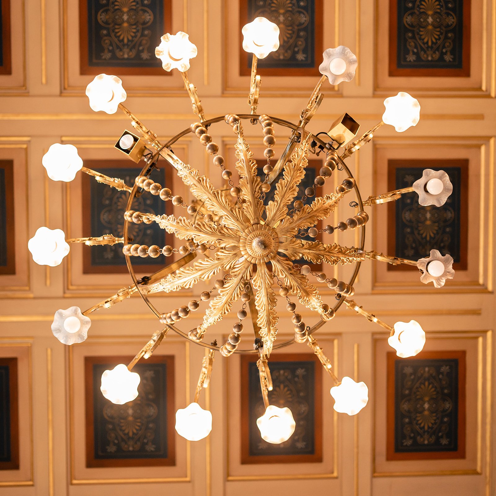  Elegant wedding ceremony 16th district Paris 