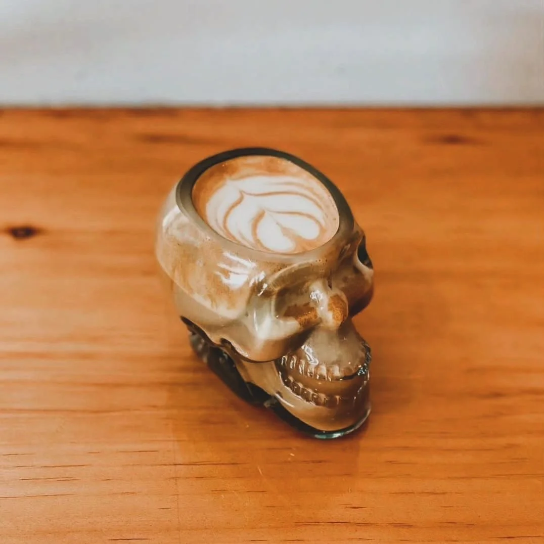 Hey, 310 Fam! Special Hours Alert 🚨
We're closing early this Sunday, June 16, 2024. 
Father's Day Hours 💕
7:00am - 12:00pm 
Make sure you catch us in time for your fresh cup of coffee! ☕️