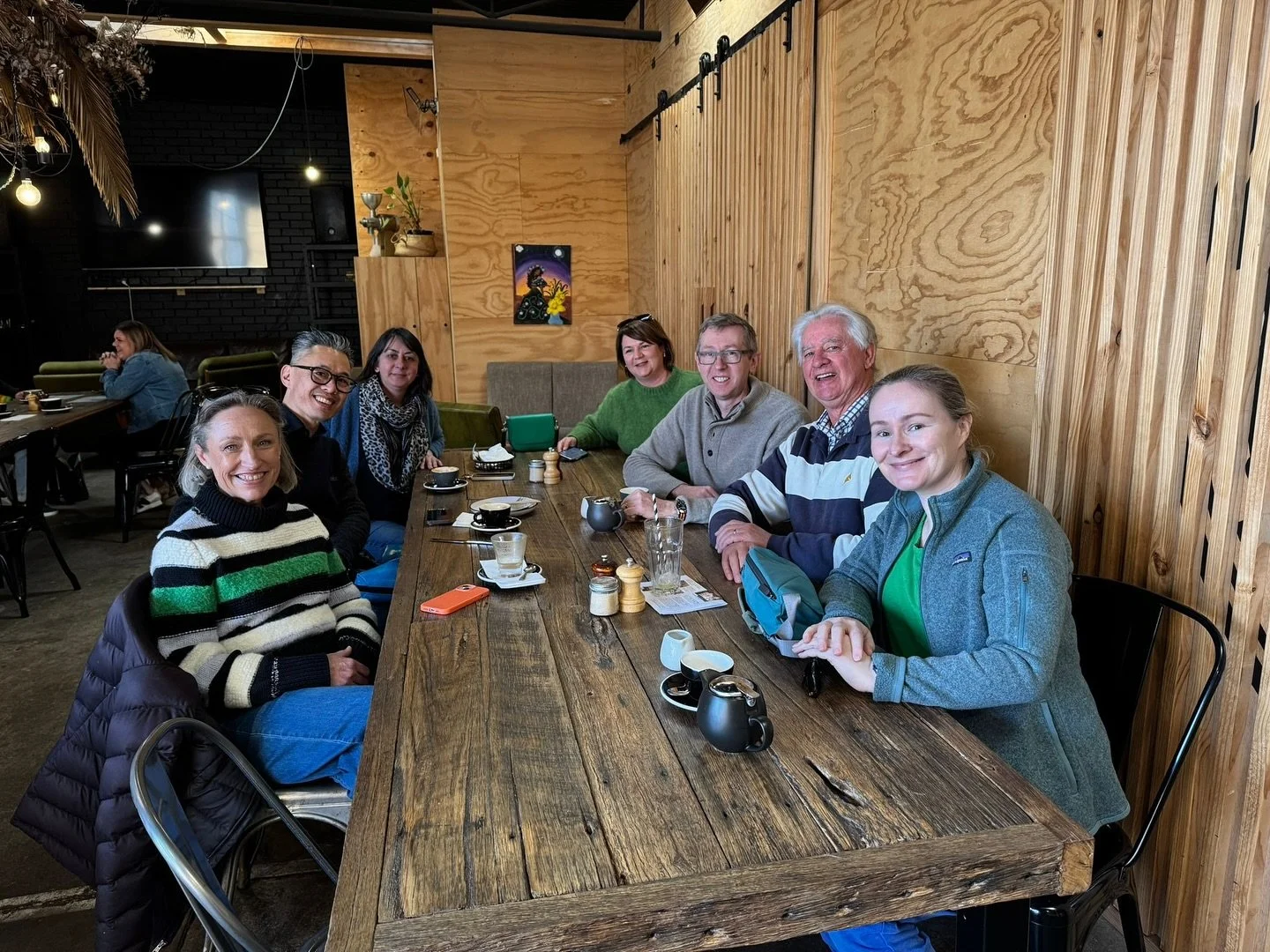 It was lovely to see Claire @camillaonpiper, Christina @siskochocolate, Rob, Louise, Nicholas, Colin and Kate at our ☕️Coffee Catch-up.

Business cards were swapped, Linkedin and Instagram accounts were followed and local business tips were shared.

