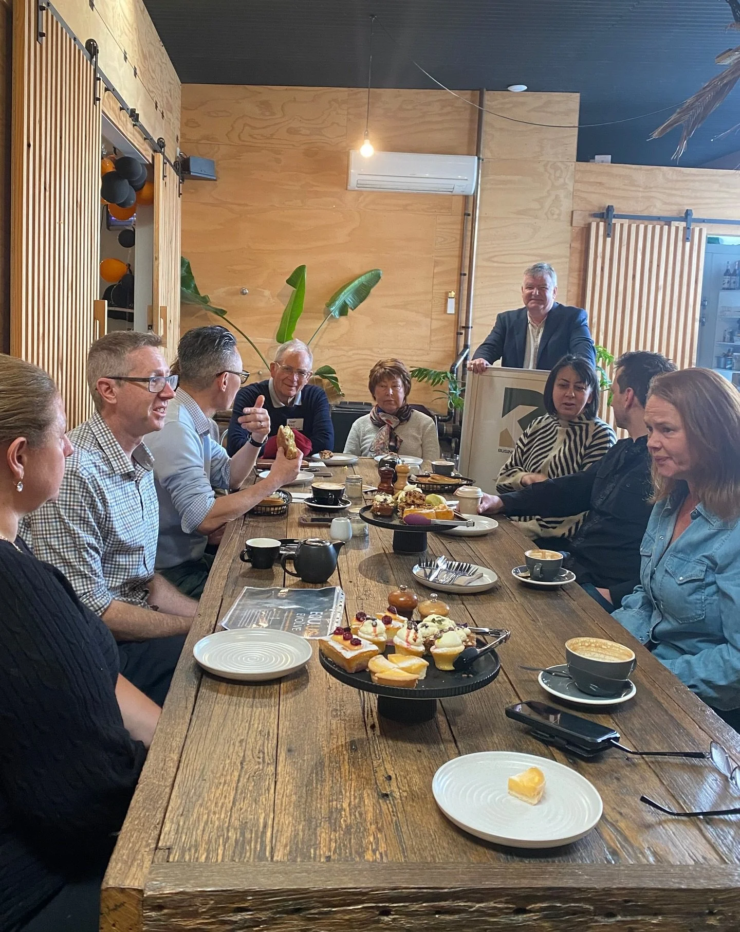 Thank you for coming along to coffee at @socialfoundryau this morning. Great to see new faces, business cards swapped and LinkedIn profiles followed. 

Thanks also to Tim for buying us sweet treats. Come along next time: buy a coffee and have a chat 