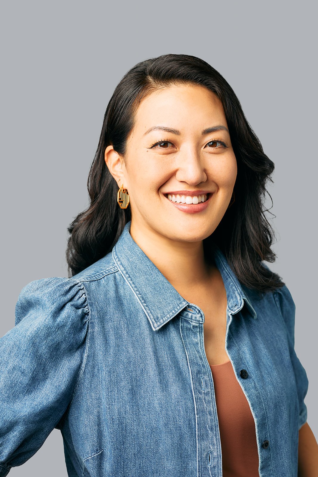 101023 Google Headshots_13123_Susan Hwang_retouched_websize.jpg