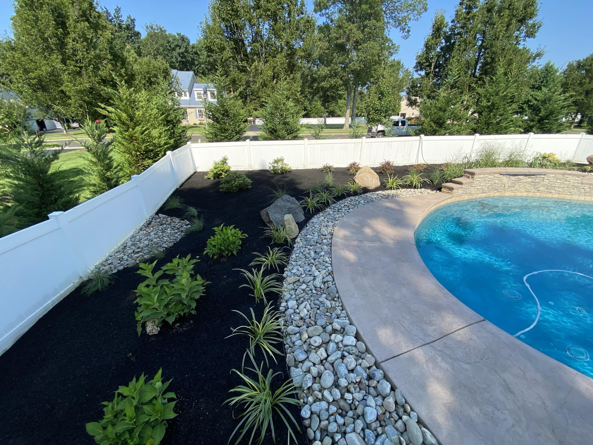 Ditmar Property Management Landscaping 16.jpeg