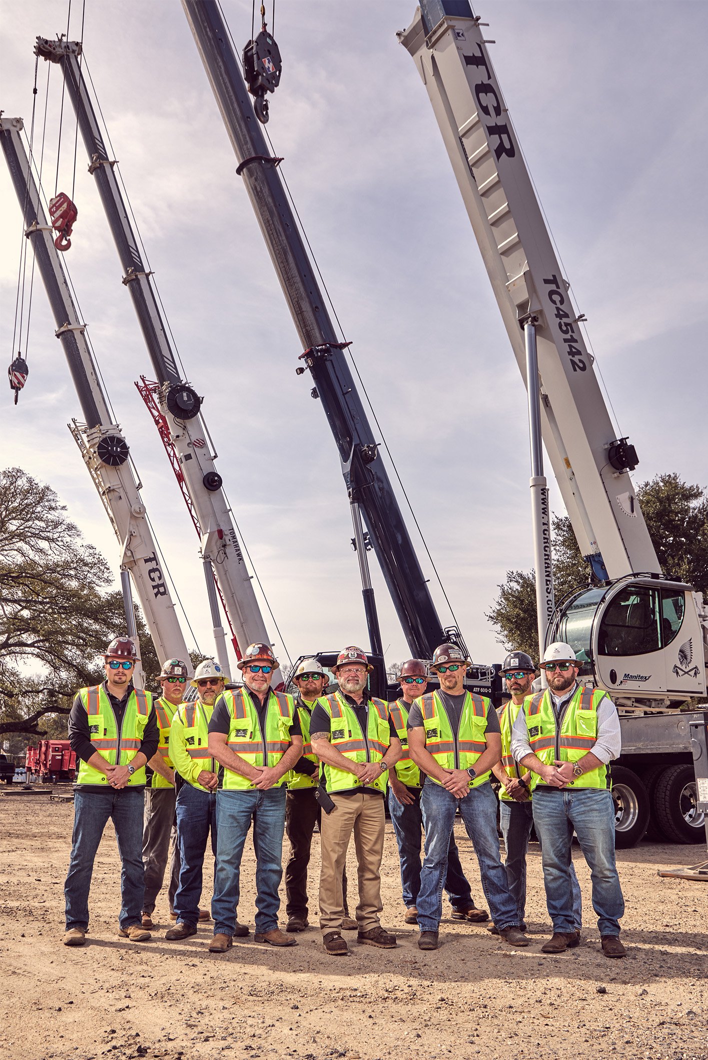 Tomahawk Crane & Rigging Tomahawk Crane & Rigging