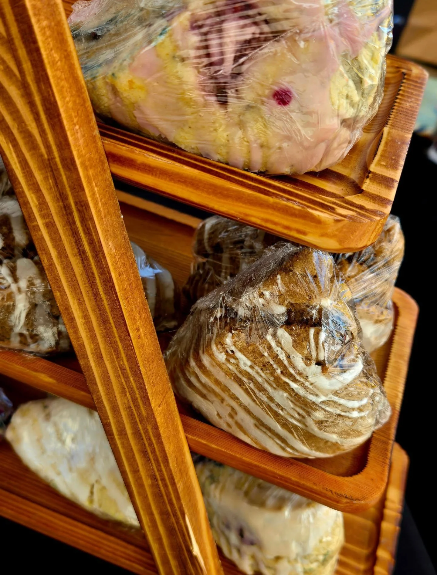 Hello, all! Due to the cold morning, I still have baked goods left over! I will be in the NW part of Wichita for lunch, then downtown for an hour or so, before heading back to Sedgwick. If anyone would like to schedule a meet up to pick up baked good