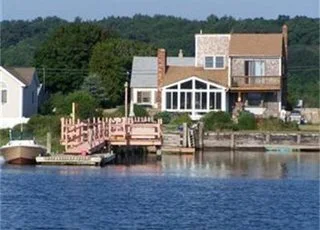 195 RIDGE ROAD 2.jpg